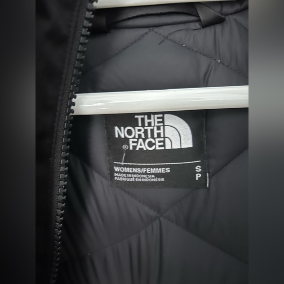 North Face Arctic Puffer - Picture 7 of 11